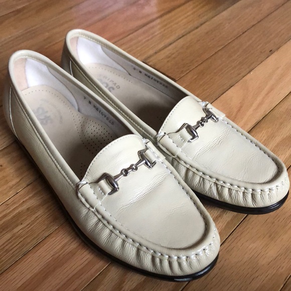 Metro Slip On Loafers - Tripad Comfort Foot Bed - Picture 1 of 5